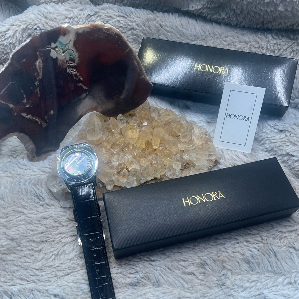 NWT HONORA Watch Floating Cultured Pearls Mother of Pearl Face Stainless Steel